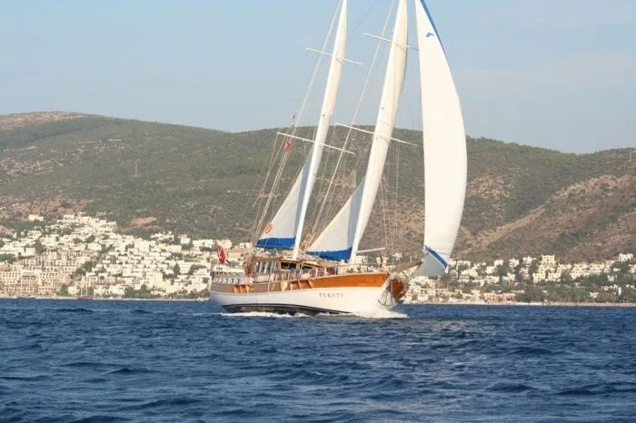 Bodrum 24m Kiralık 6 Kabinli Gulet - Fotoğraf 3