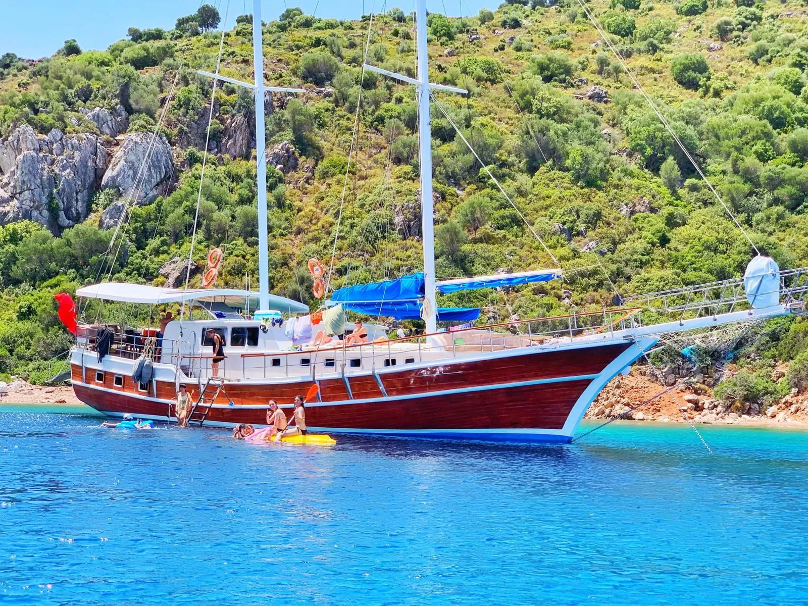 Rent a 24m Boat in Marmaris - Fotoğraf 2
