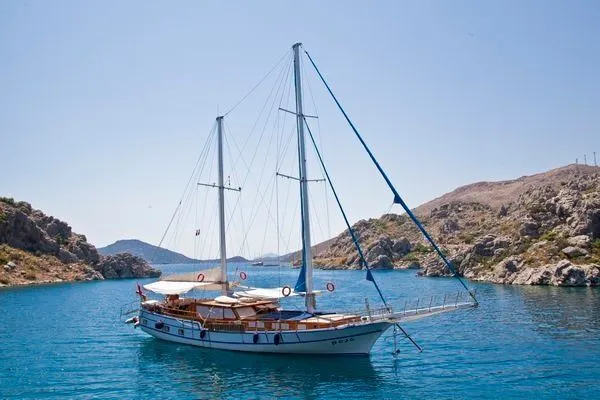 Bodrum Kiralık 24m Tekne - Fotoğraf 3