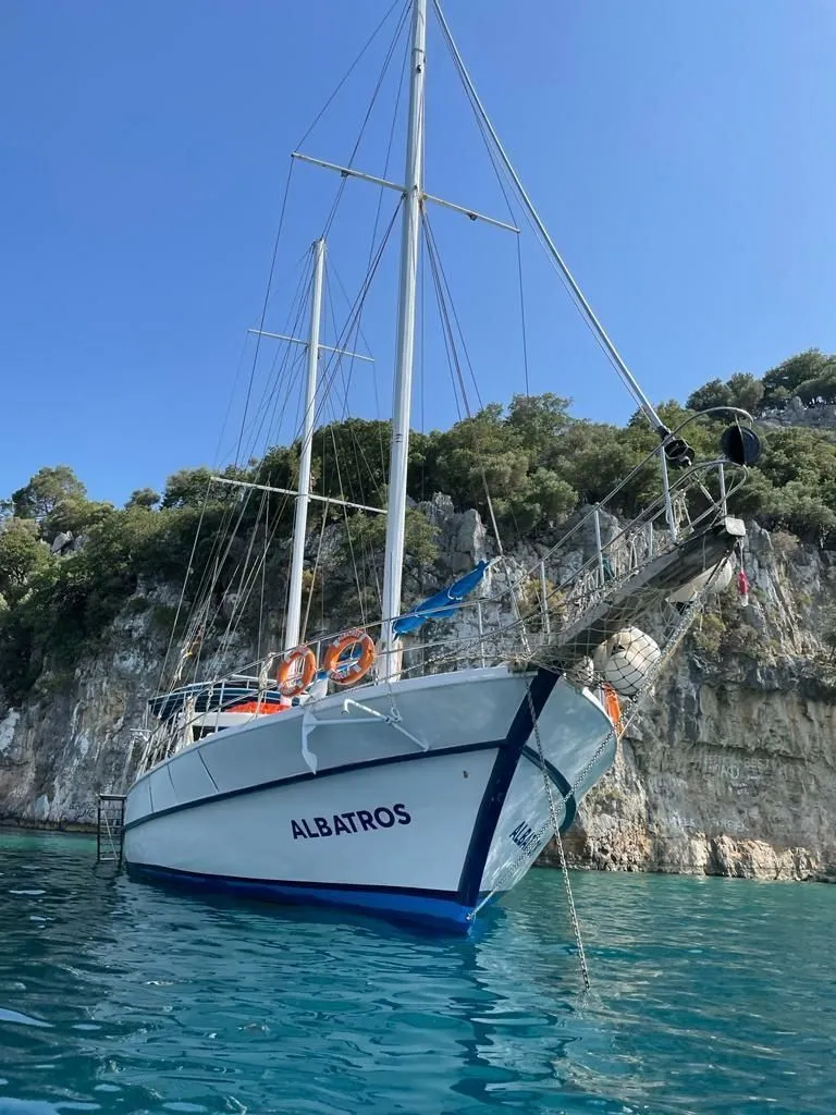 Explore Göcek on a 24m 6 Cabin Gulet Rental - Fotoğraf 2