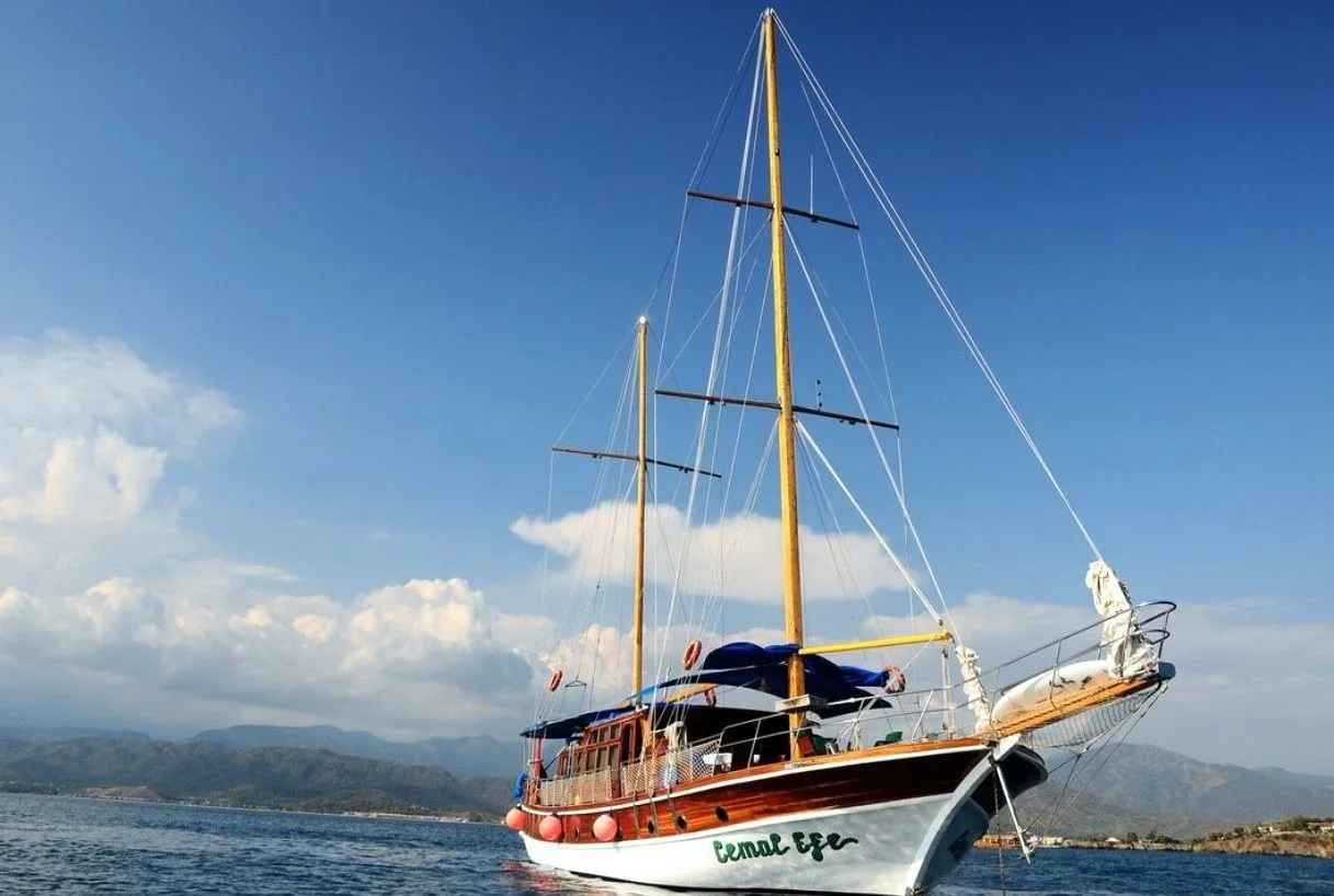 24m Fethiye Boat Hire - Fotoğraf 1