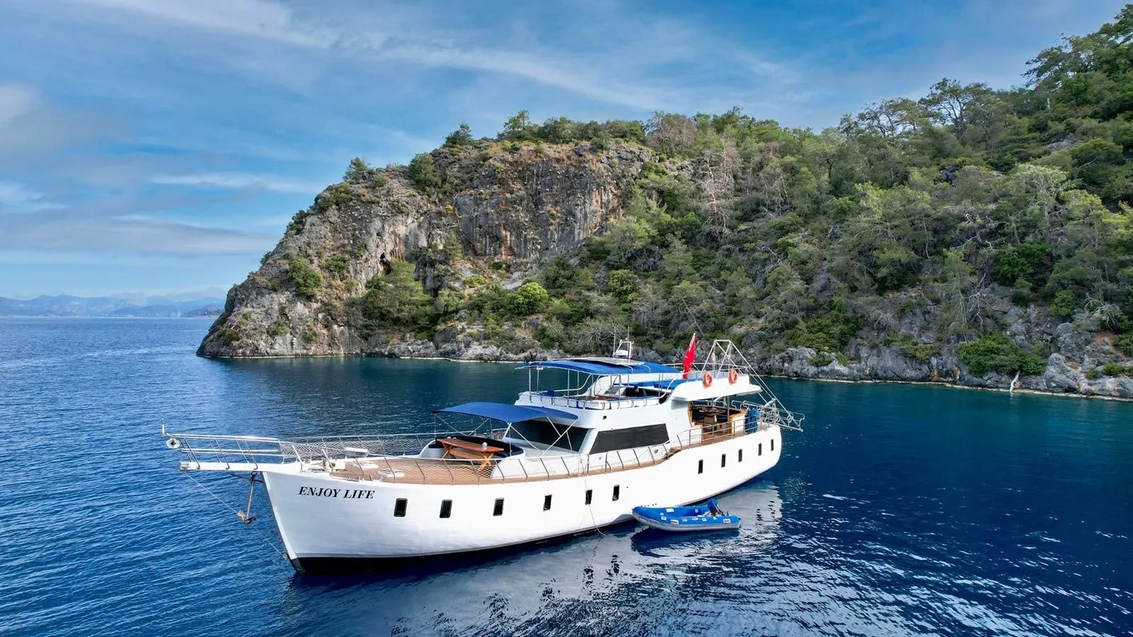 Explore Göcek on a 24m Gulet 79 Motor Yacht Rental - Fotoğraf 2