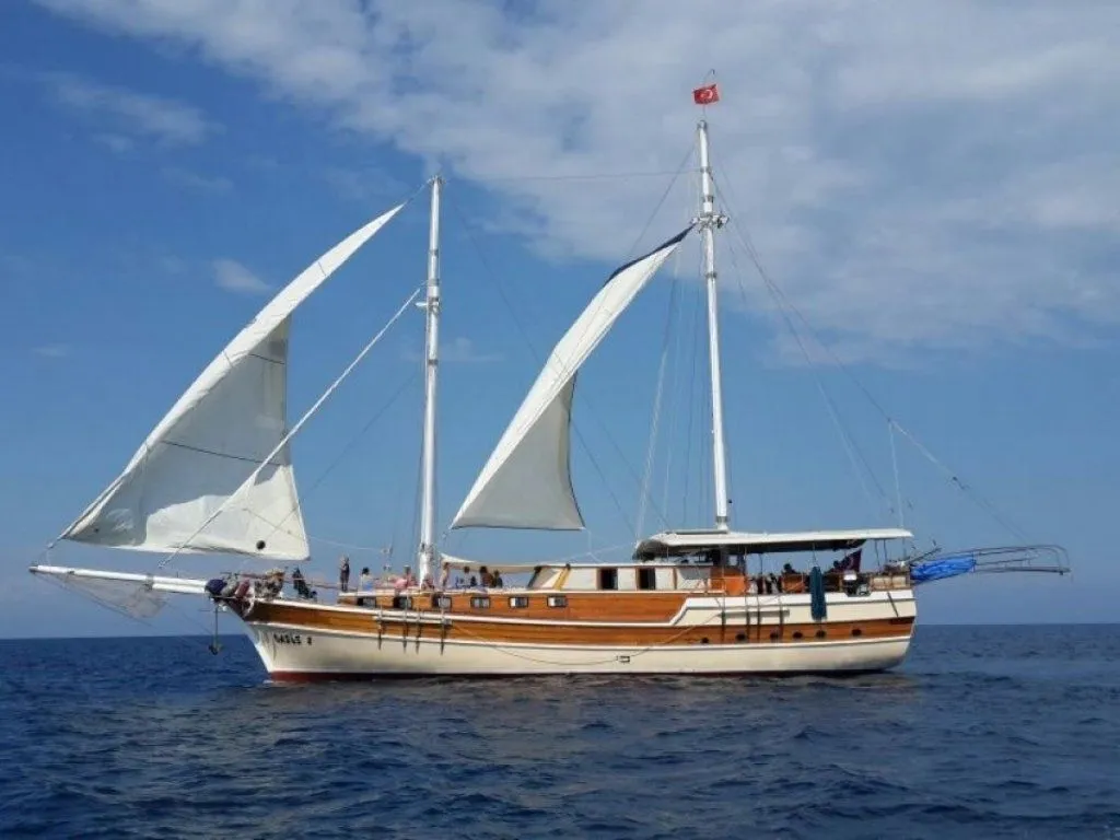 Charter a 24m Gulet in Kemer - Fotoğraf 1