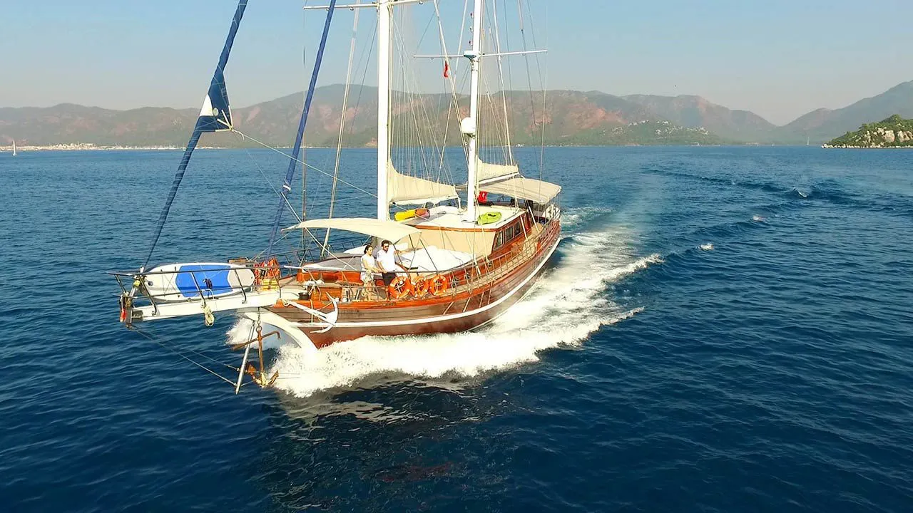 Charter a 24m 5 Cabin Gulet in Bozburun - Fotoğraf 4