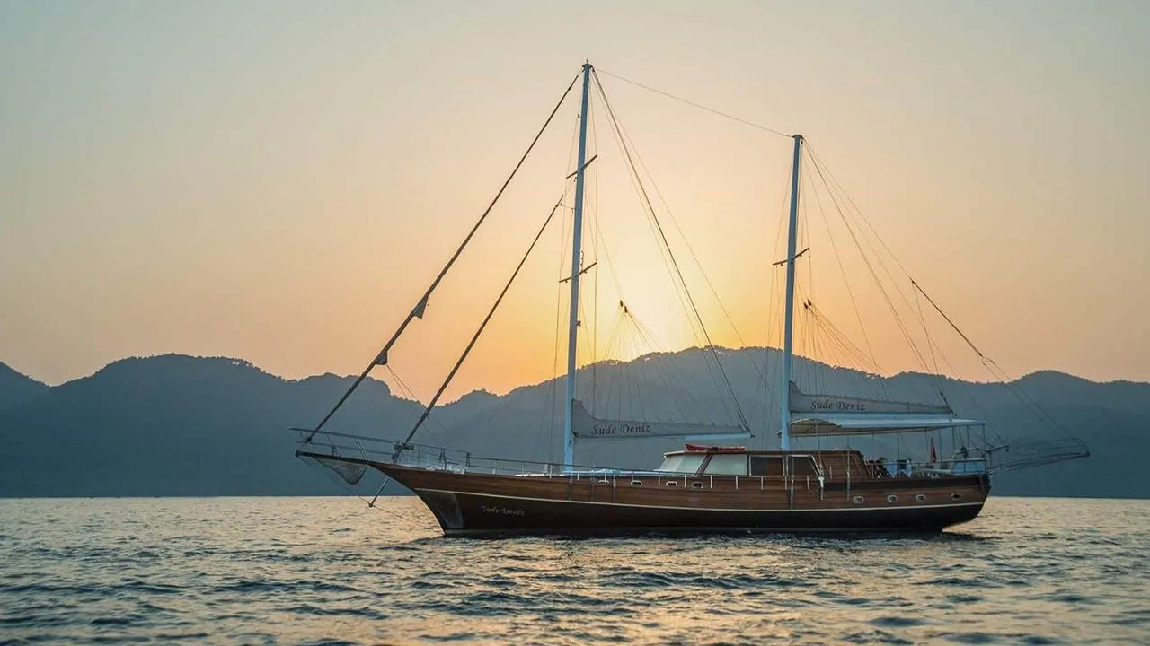 Bodrum Kiralık 24.8m Tekne - Fotoğraf 5