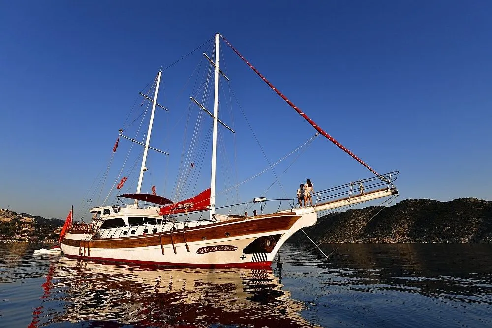Marmaris Kiralık 25m Tekne - Fotoğraf 3