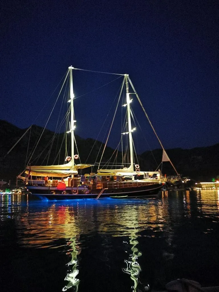 Marmaris 25m Kiralık 6 Kabinli Gulet - Fotoğraf 2