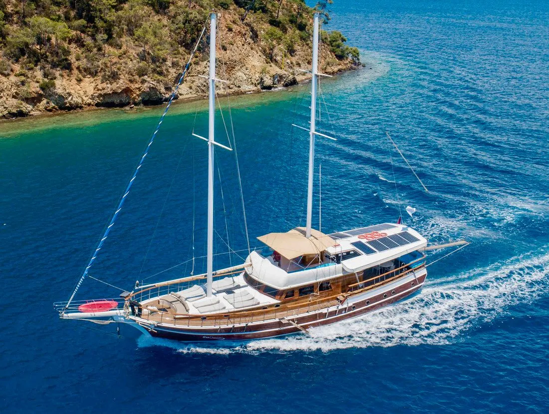 Charter a 25m 6 Cabin Gulet in Göcek - Fotoğraf 1