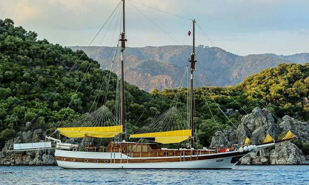 Rent a 26m 6 Cabin Gulet in Fethiye - Fotoğraf 3
