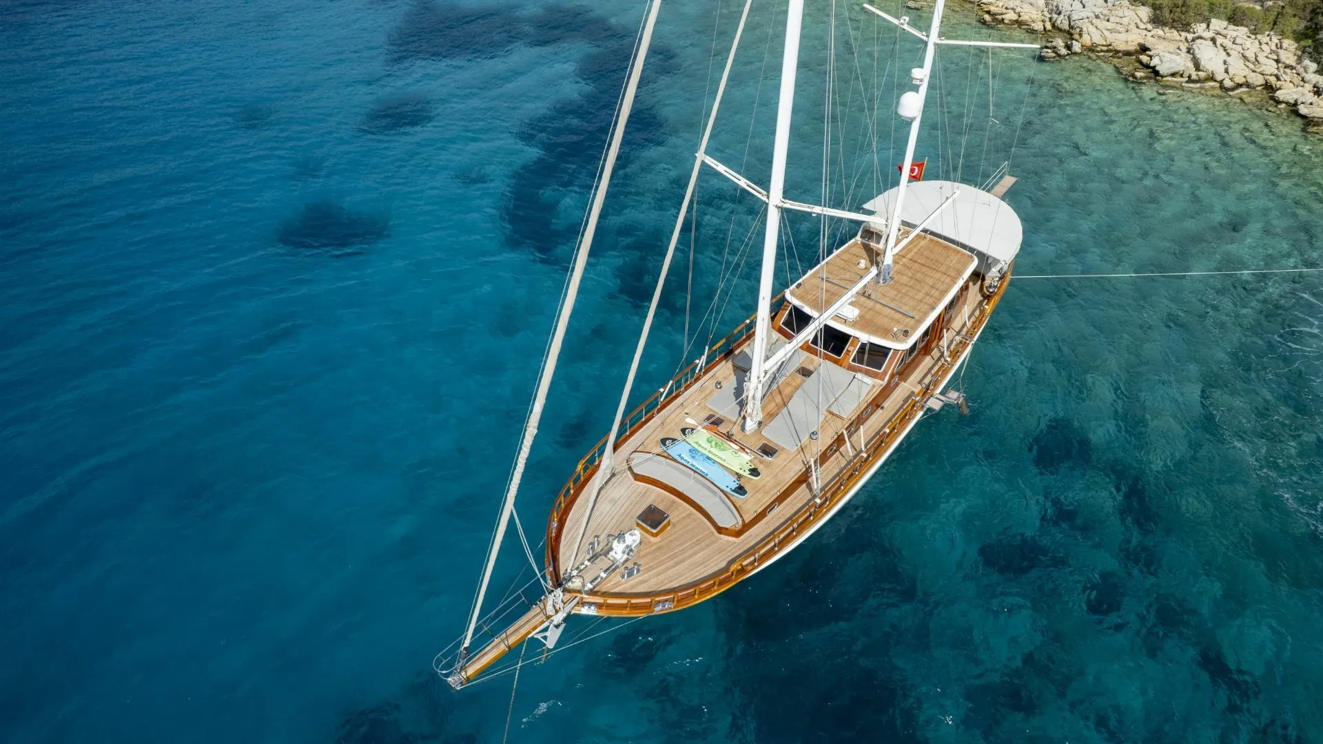 Rent a 26m 4 Cabin Gulet in Bodrum - Fotoğraf 5