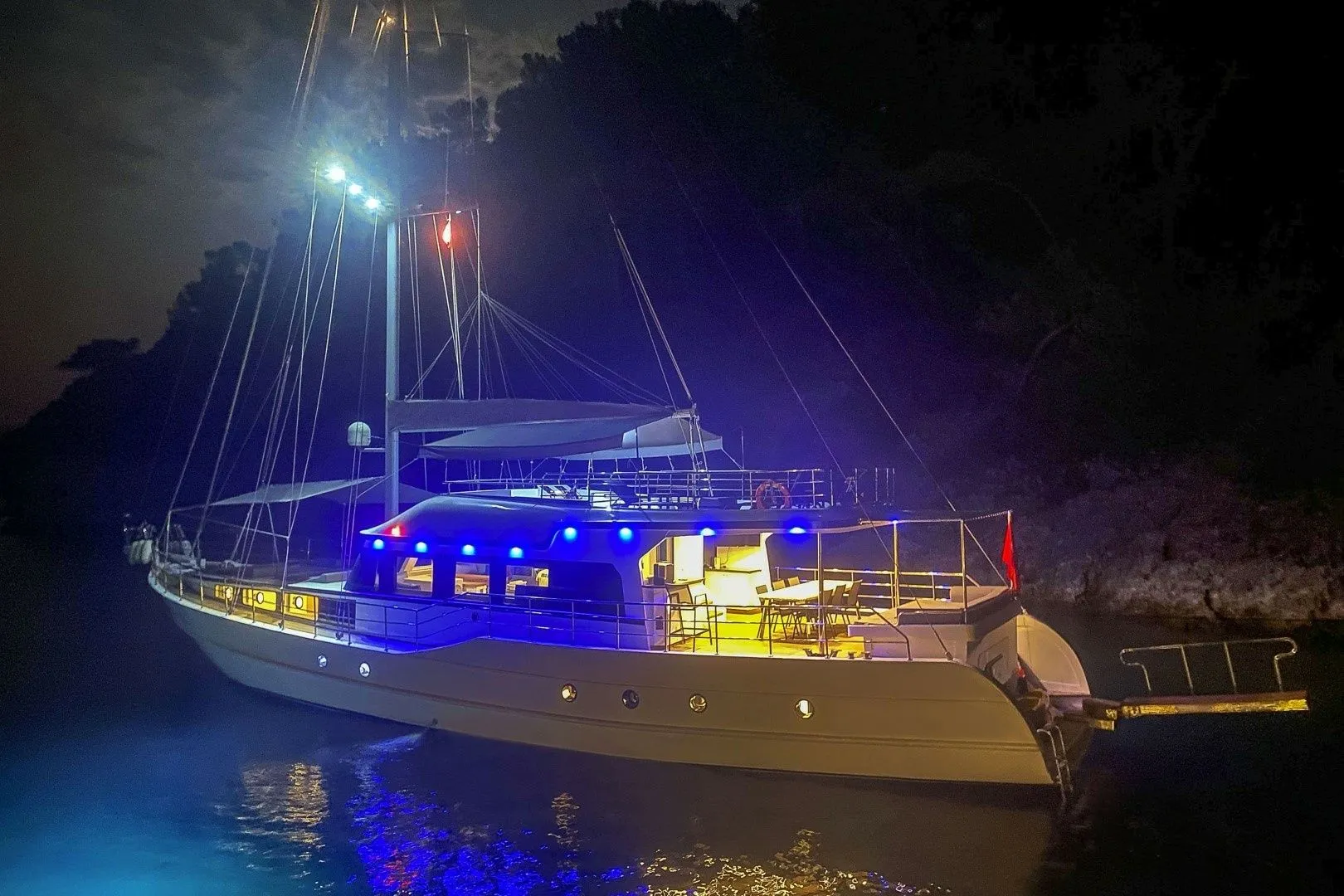 Charter a 26m Gulet in Marmaris - Fotoğraf 5