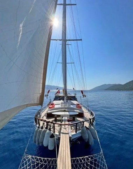 Rent a 27m 8 Cabin Gulet in Göcek - Fotoğraf 4