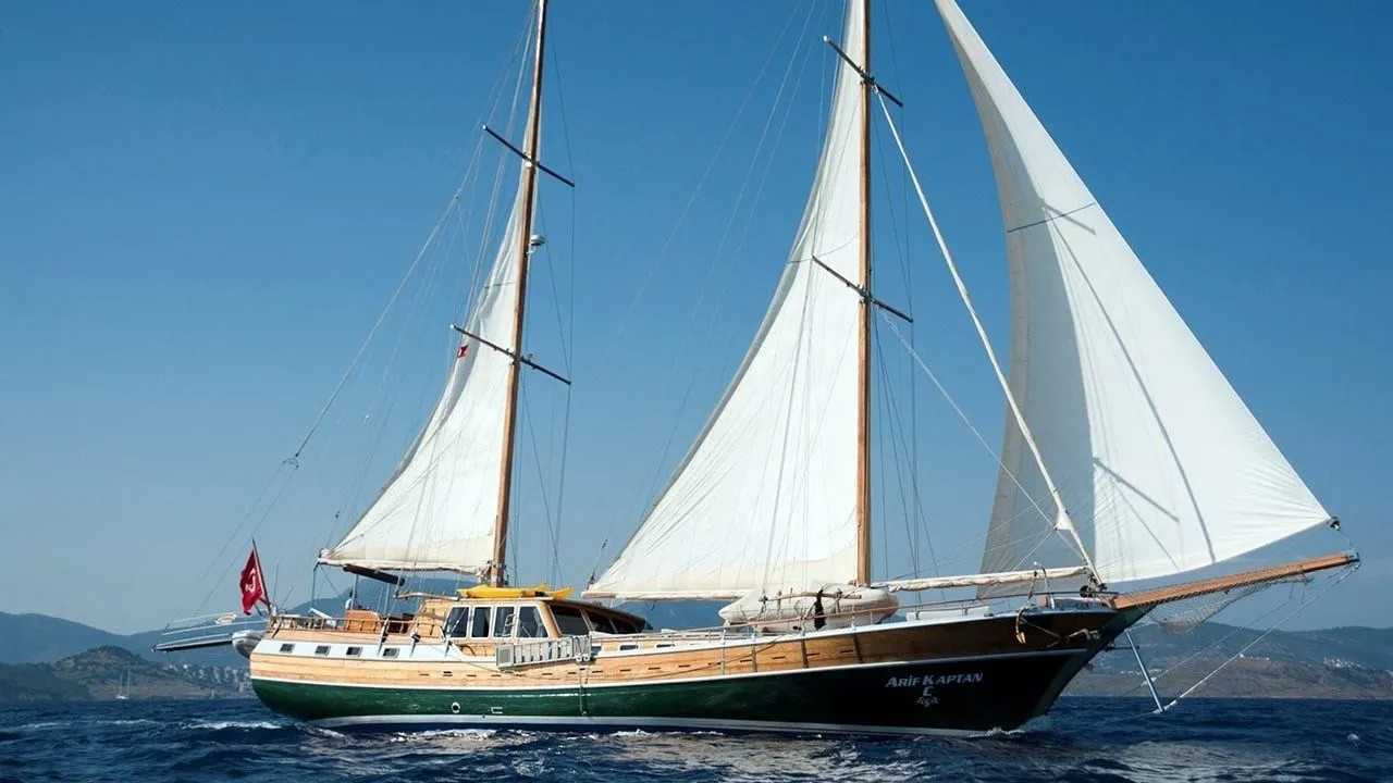 27m Bodrum Gulet Hire - Fotoğraf 1