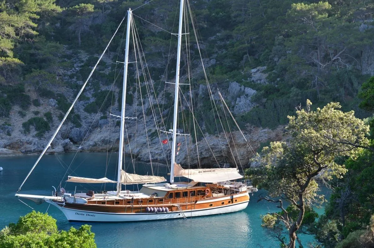 Charter a 27m 6 Cabin Gulet in Göcek - Fotoğraf 1
