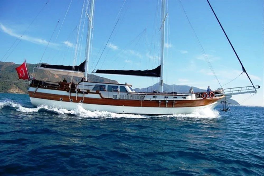 27m Marmaris 6 Cabin Gulet Hire - Fotoğraf 3