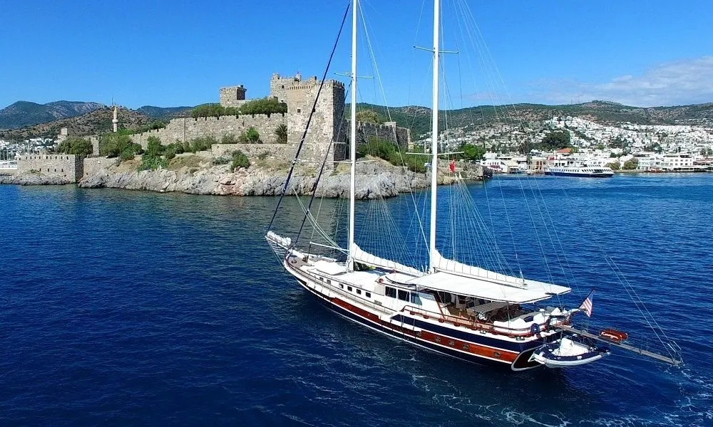 Bodrum 27.8m Kiralık Gulet - Fotoğraf 3