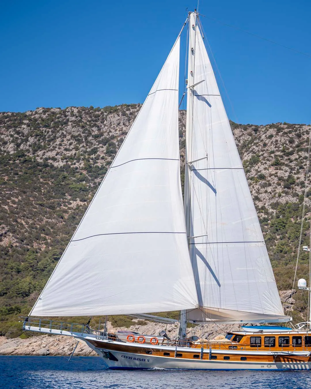 Bodrum 28.2m Kiralık 6 Kabinli Gulet - Fotoğraf 3