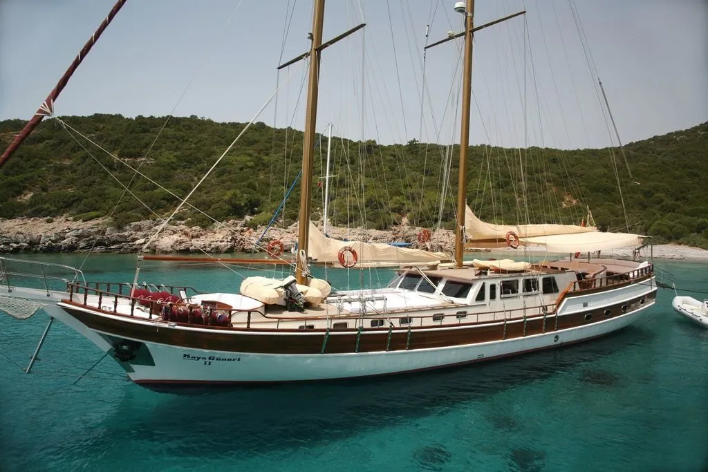 Bodrum Kiralık 28.5m Tekne - Fotoğraf 1