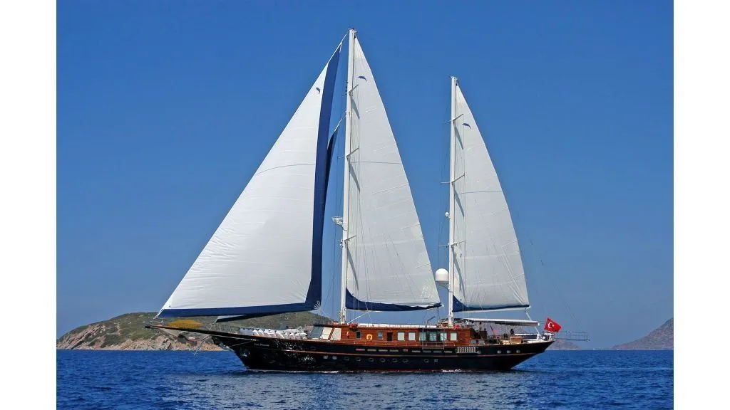 Bodrum 28.8m Kiralık Tekne - Fotoğraf 1