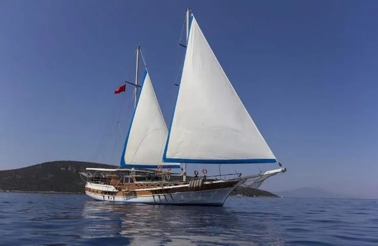 Explore Fethiye on a 30m Rental Boat - Fotoğraf 1