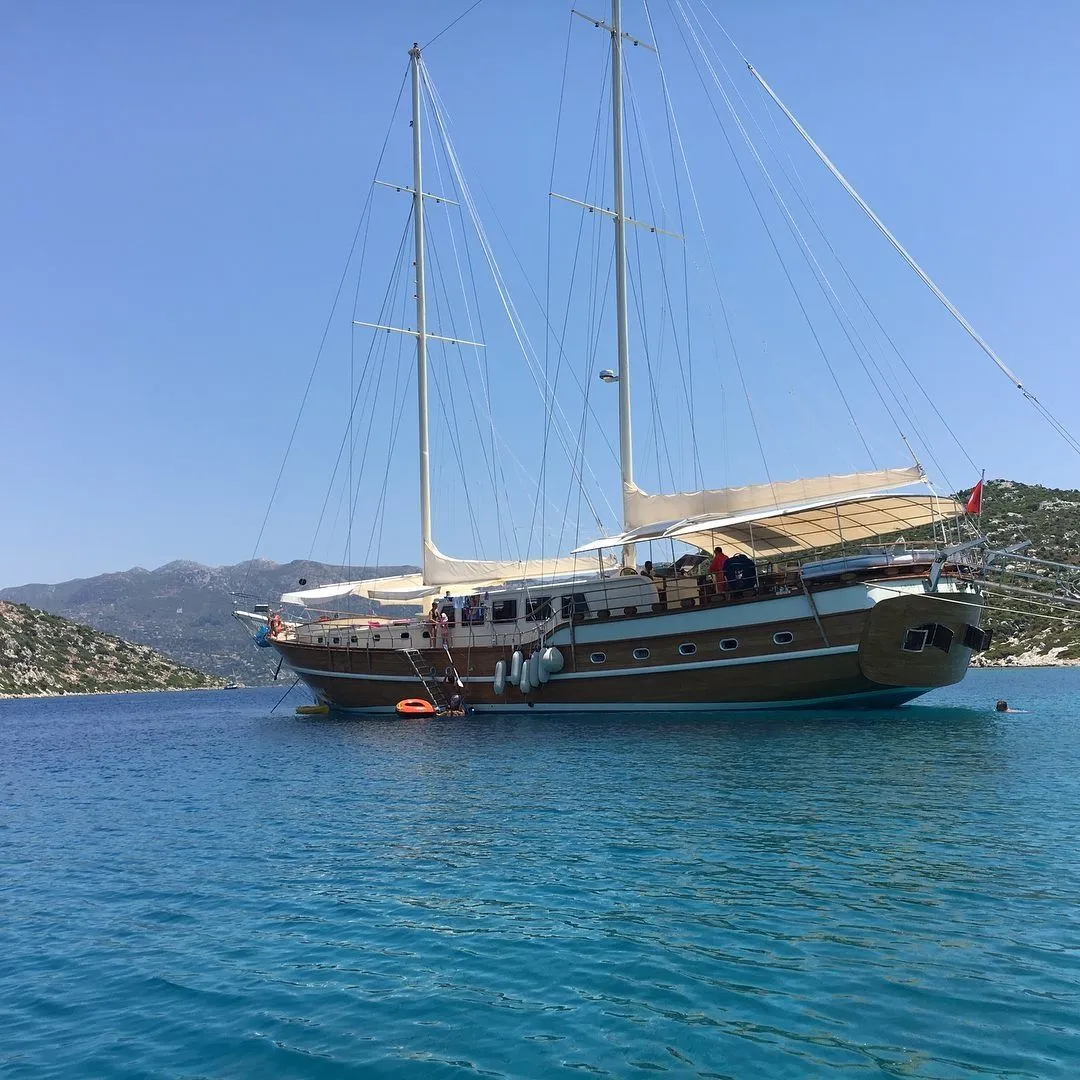 Gulet 98 Luxus-Gulet mit Crew in Marmaris - Fotoğraf 3