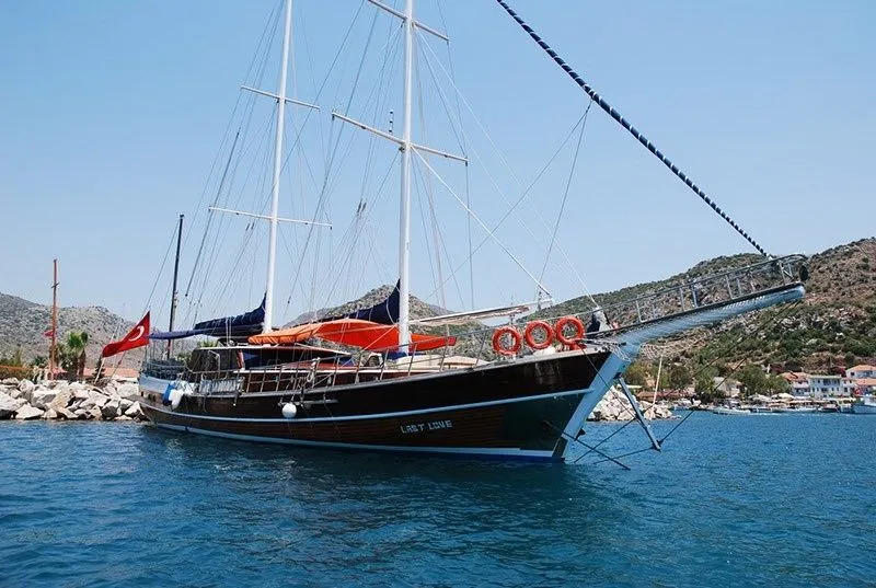 Marmaris 30m Kiralık 8 Kabinli Gulet - Fotoğraf 1