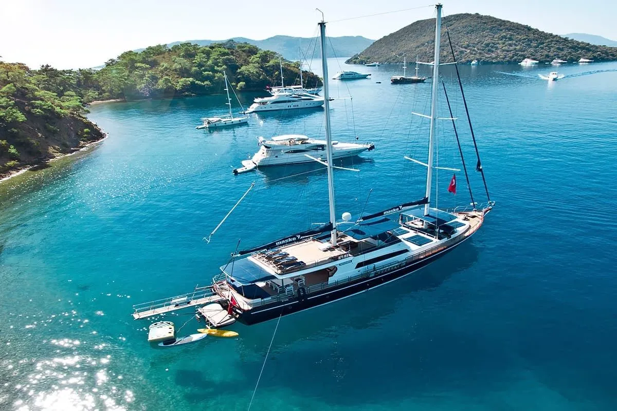 Explore Fethiye on a 30m 6 Cabin Gulet Rental - Fotoğraf 2