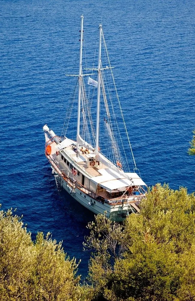 Rent a 30m Gulet in Marmaris - Fotoğraf 4