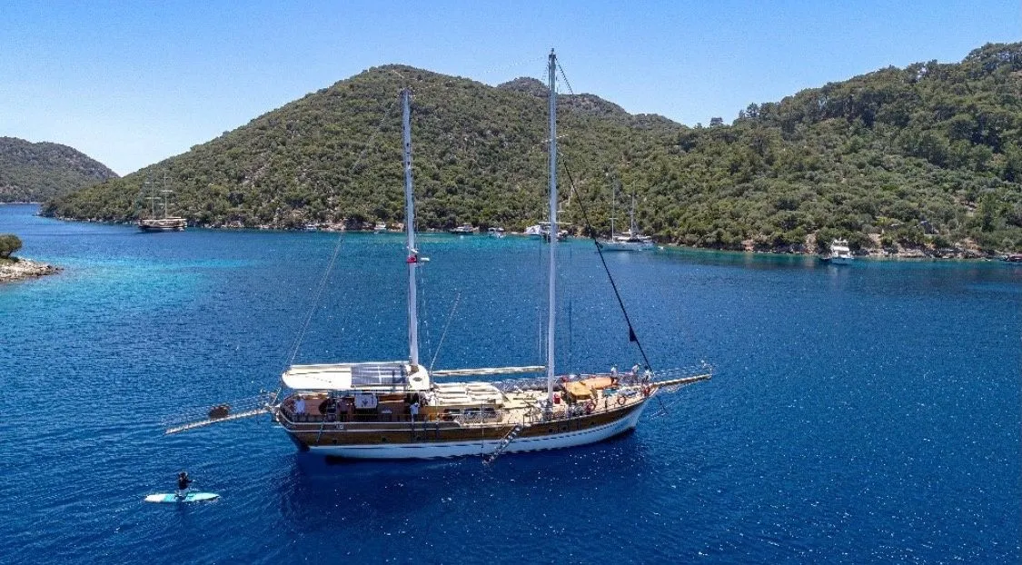 Göcek 30m Kiralık 6 Kabinli Gulet - Fotoğraf 1