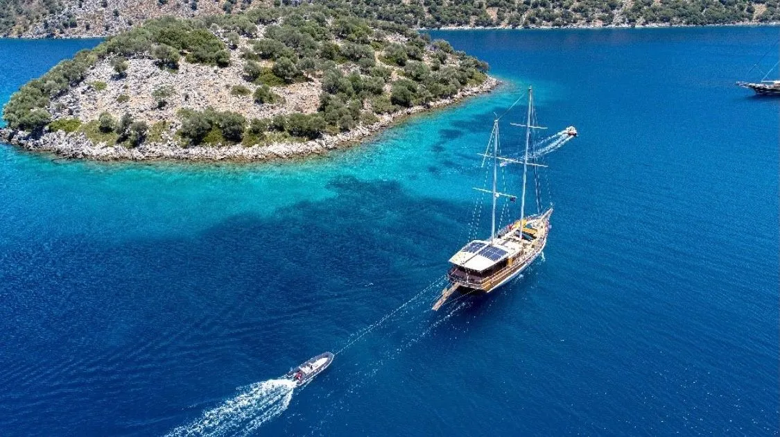 Göcek 30m Kiralık 6 Kabinli Gulet - Fotoğraf 4