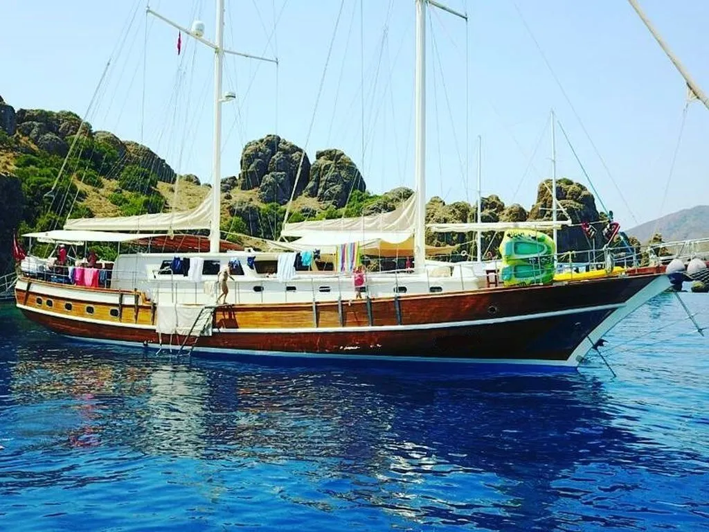Marmaris Kiralık 30m Tekne - Fotoğraf 3