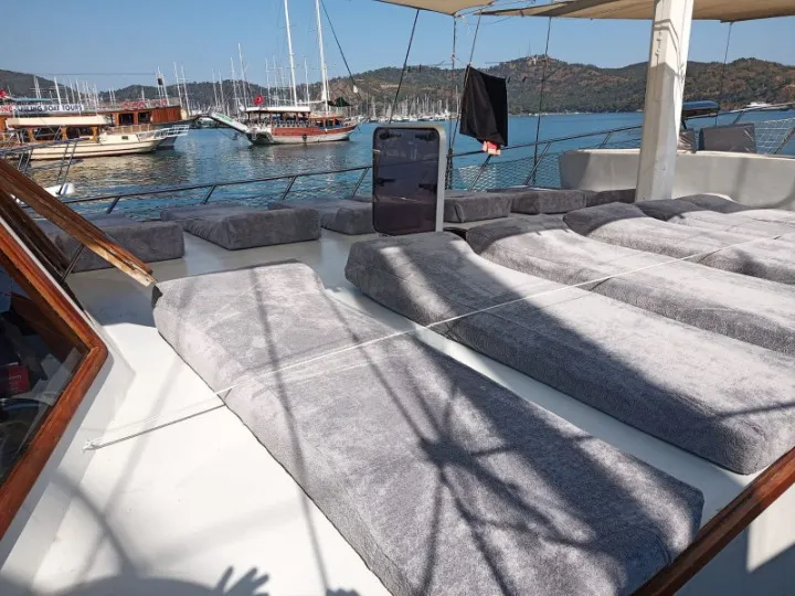 Explore Fethiye on a 30m Rental Boat - Fotoğraf 3