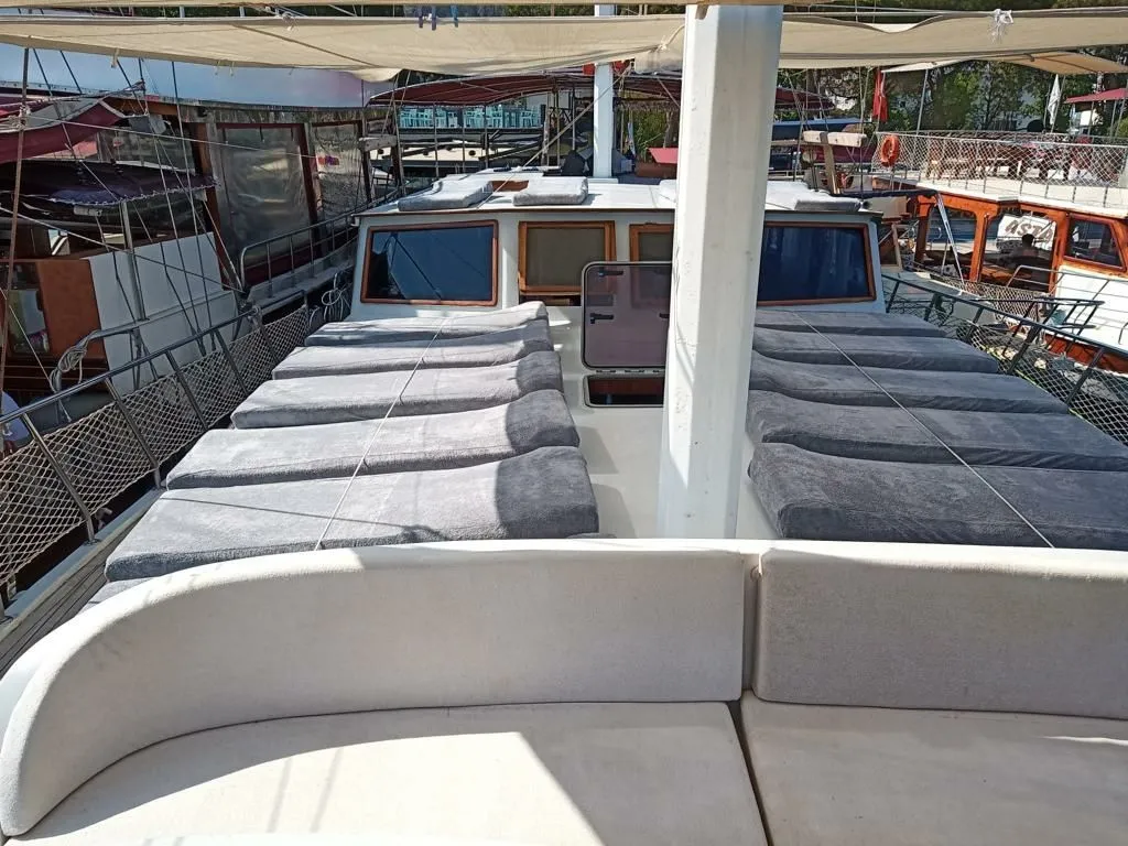 Explore Fethiye on a 30m Rental Boat - Fotoğraf 4