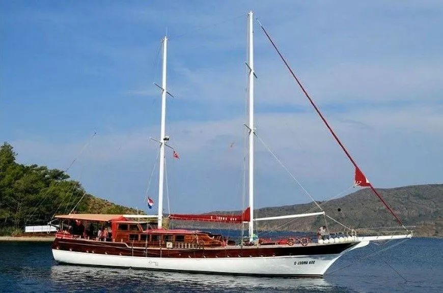 Explore Fethiye on a 30m 7 Cabin Gulet Rental - Fotoğraf 2