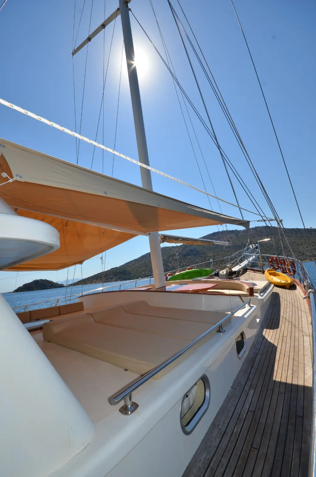 Rent a 30m 6 Cabin Gulet in Marmaris - Fotoğraf 5