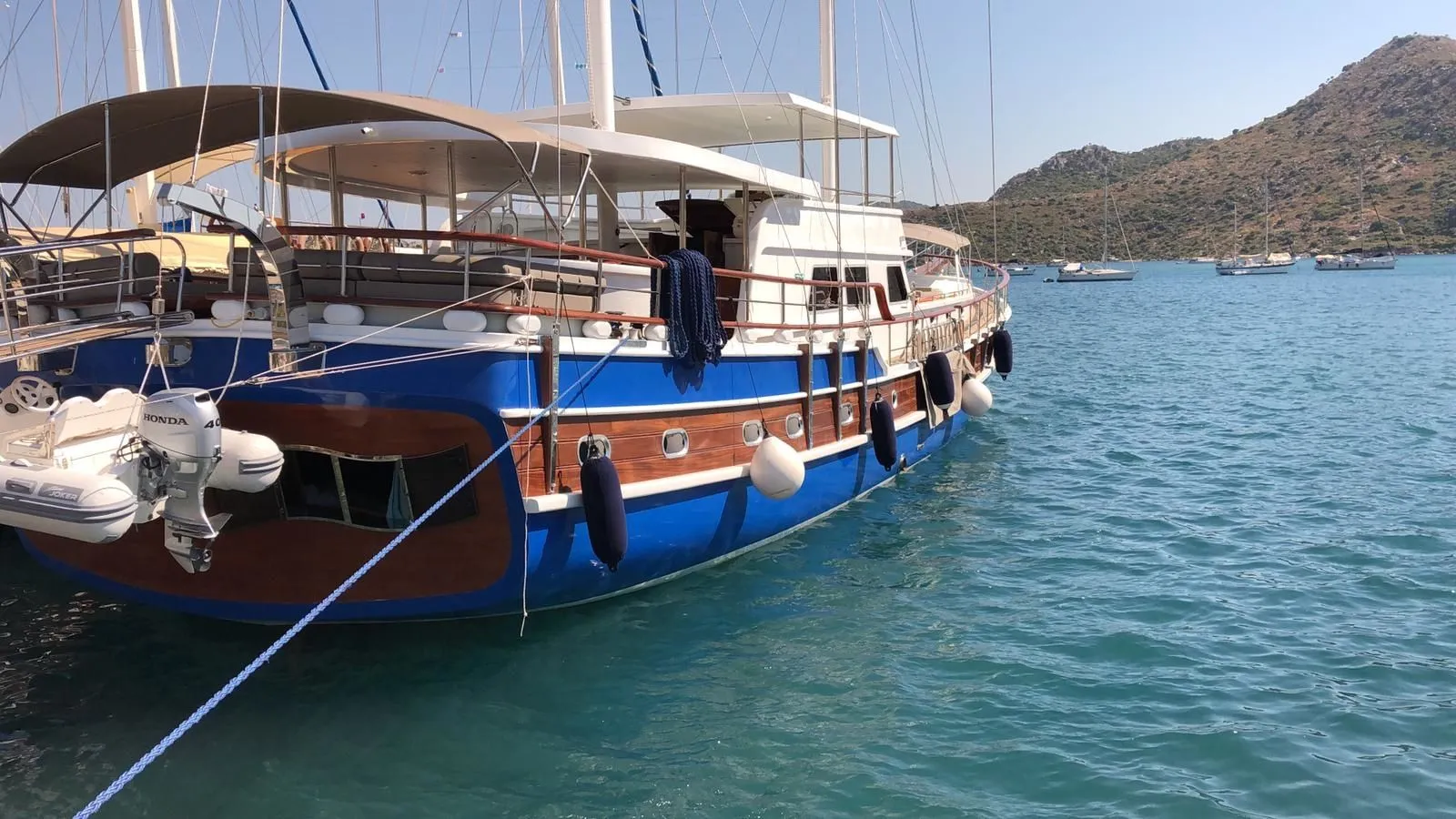 Explore Marmaris on a 30m 6 Cabin Gulet Rental - Fotoğraf 4