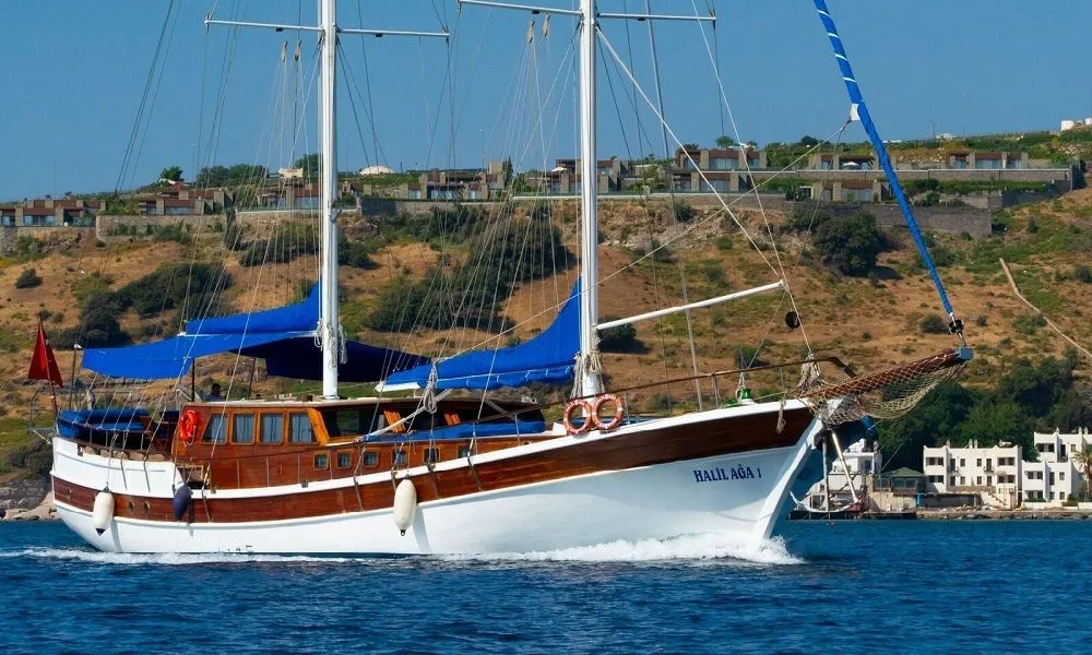 Halil Aga 1: 8 Kabinli Lüks Gulet Bodrum'da - Fotoğraf 1