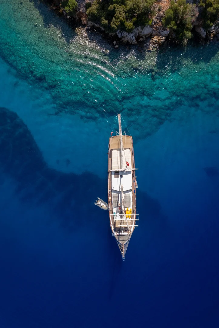 Dear Lila Gulet | Fethiye’de Lüks, Jakuzi & Su Sporları - Fotoğraf 2