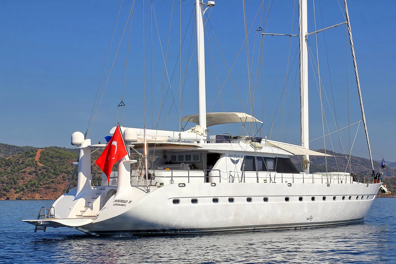 Luxus-Gulet Angelo 2 mit Flybridge in Göcek - Fotoğraf 4