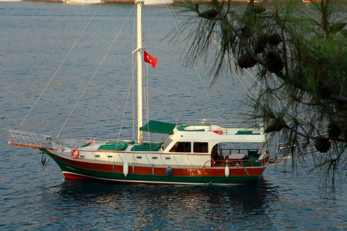 Gulet E.Petekkaya – Luxus & Komfort in Göcek - Fotoğraf 2