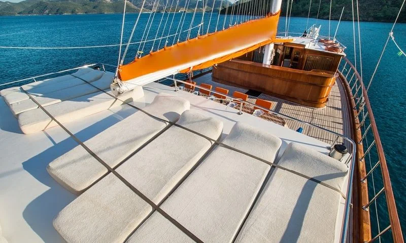 Efsane Karayiğit Gulet – Marmaris’te Lüks ve Konfor - Fotoğraf 3