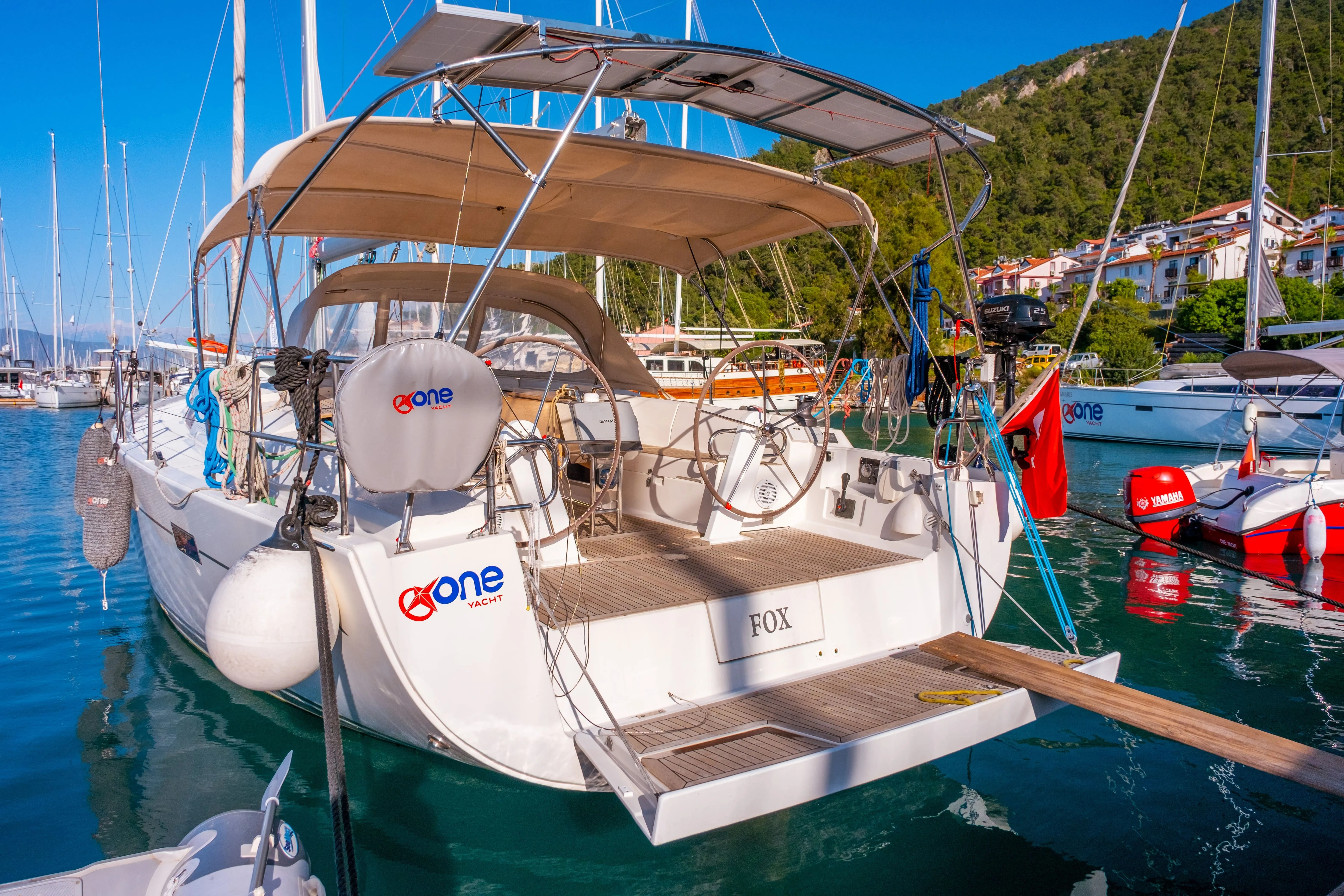 Исследуйте Фетхие на арендованном парусная яхта Hanse 445 длиной 13.52м - Fotoğraf 1