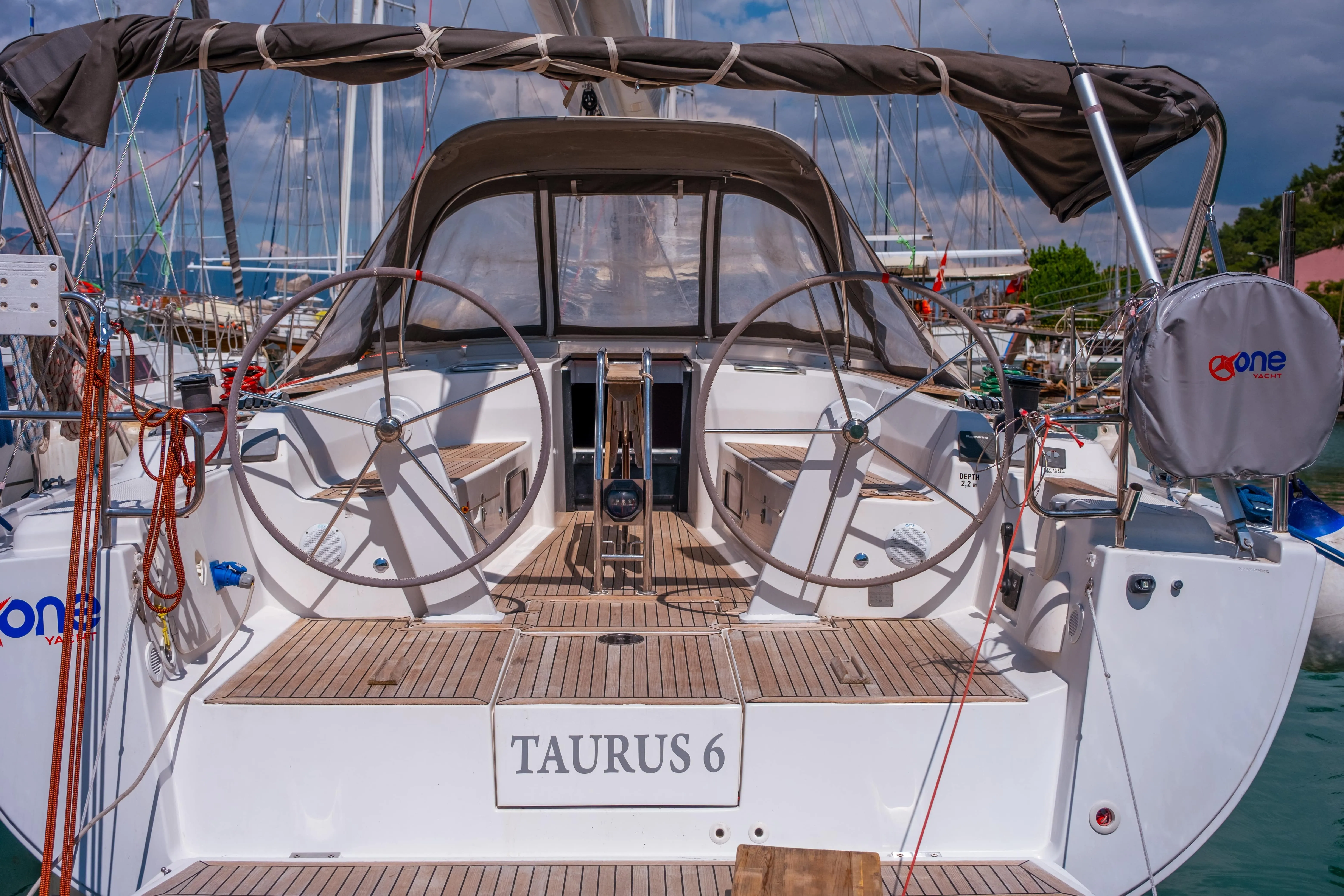 Rent a 13.52m 4 Cabin Sailing Yacht in Fethiye - Fotoğraf 5