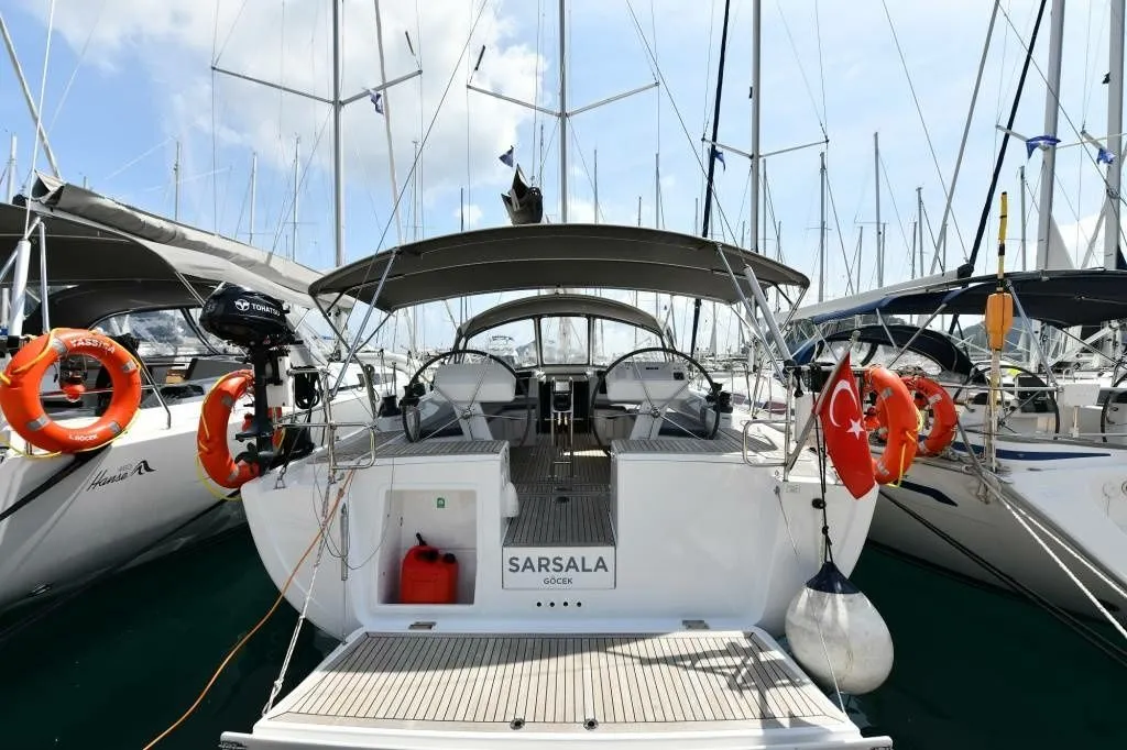Göcek 14.04m Kiralık Hanse 458 - Fotoğraf 1