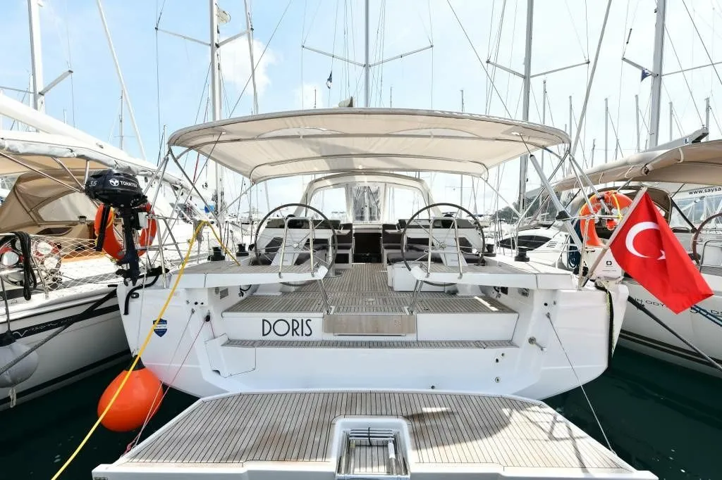 Rent a 14.6m Hanse 460 Sailing Yacht in Göcek - Fotoğraf 1