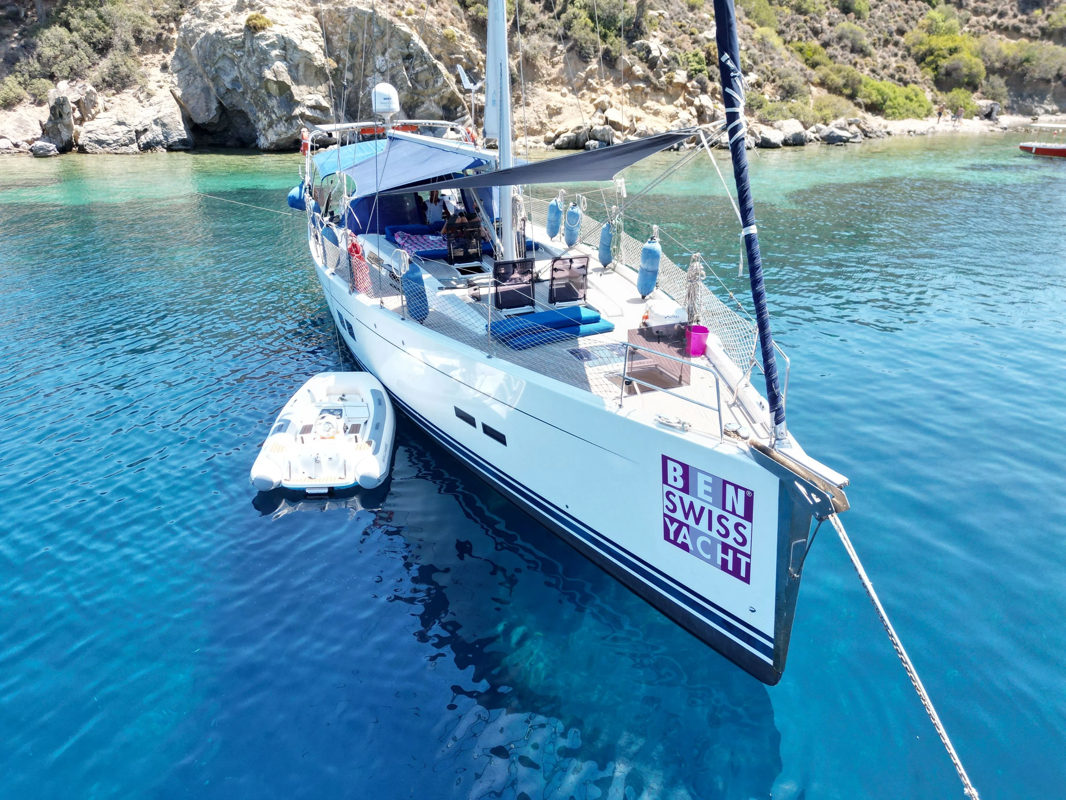 Rent a 17.15m Sailing Yacht Hanse 575 in Göcek - Fotoğraf 5
