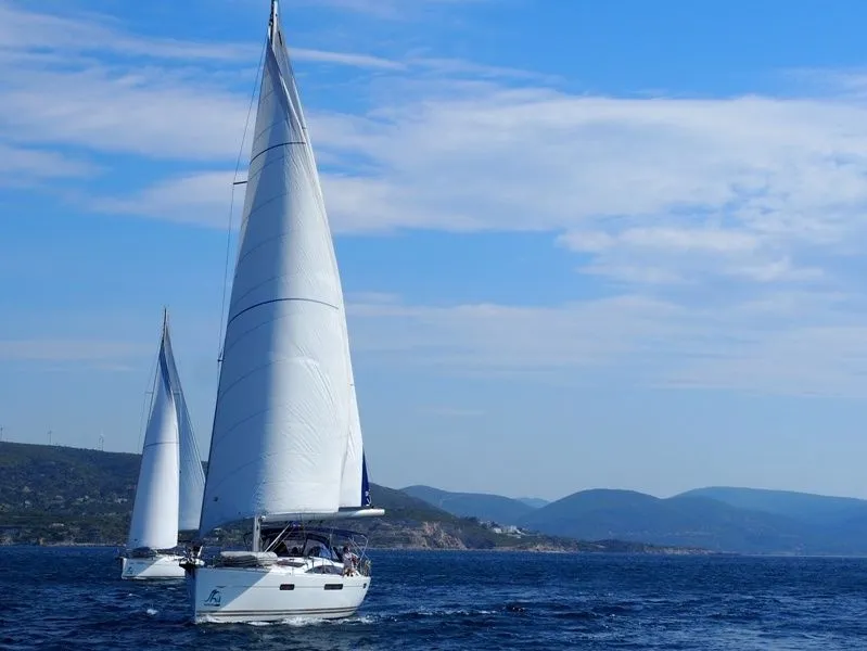 Charter a 16.06m 5 Cabin Sailing Yacht in Marmaris - Fotoğraf 5