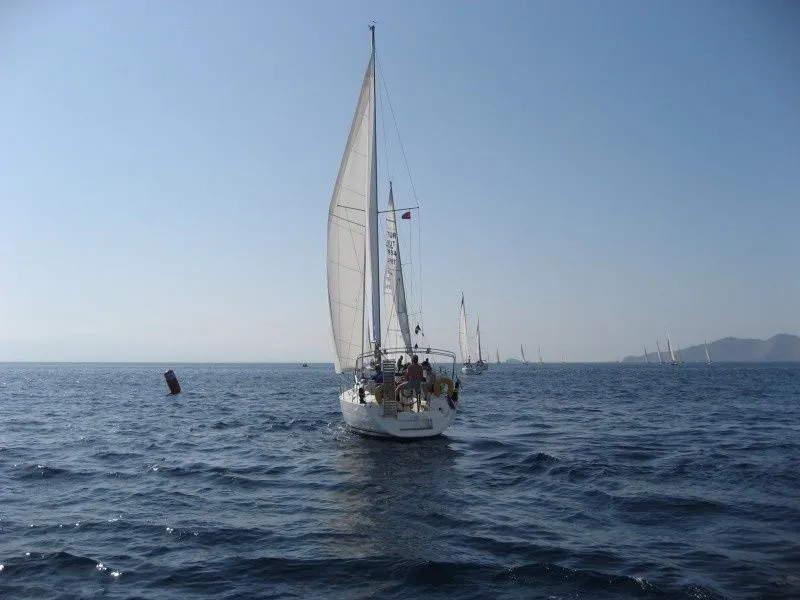 9.5м аренда Jeanneau Sun Odyssey 32 в Фетхие - Fotoğraf 5