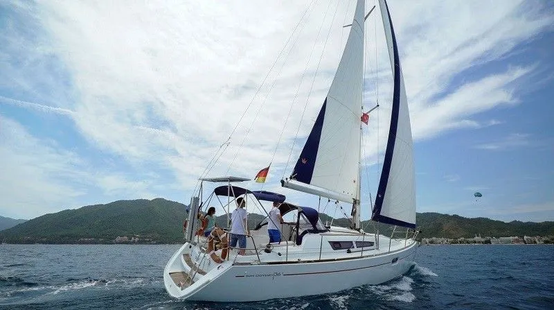 Sunny Jeanneau: 3 Cabins, WiFi & Coffee Bliss - Fotoğraf 1
