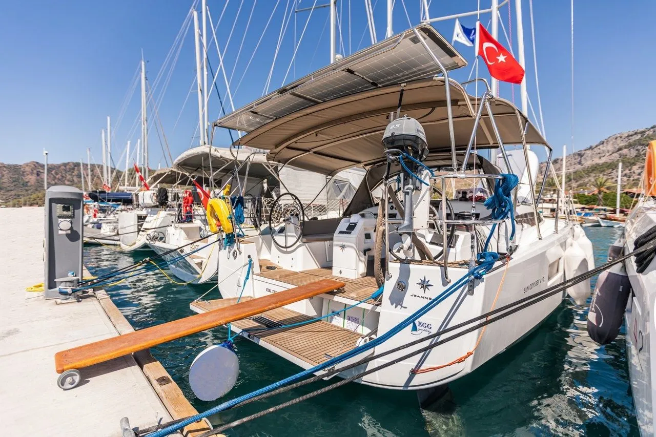 12.35m Göcek Boat Hire - Fotoğraf 4